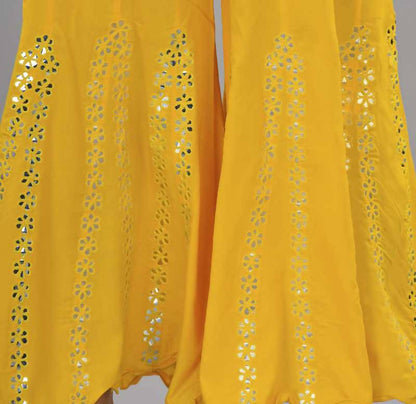 Mominos Fashion Yellow Mirror Palazzo
