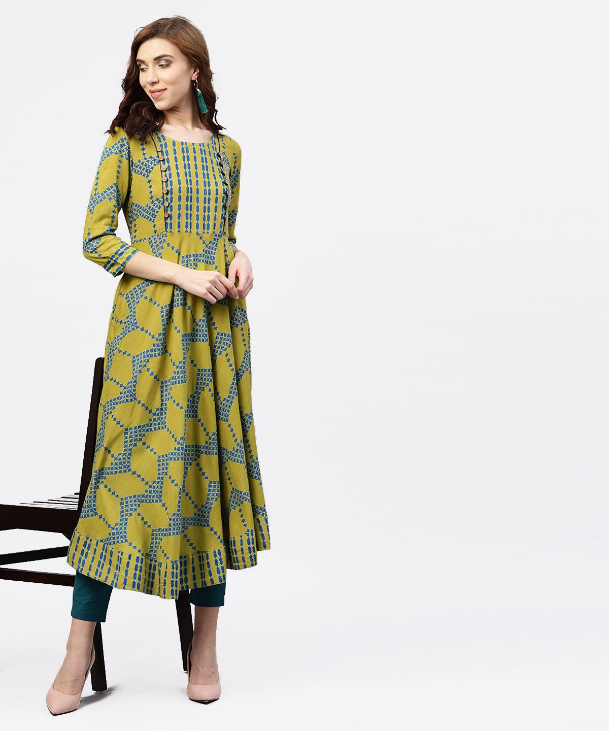 NOZ2TOZ Green Printed 3/4 Sleeves Kurta With Front Yoke And Round Neck - Distacart