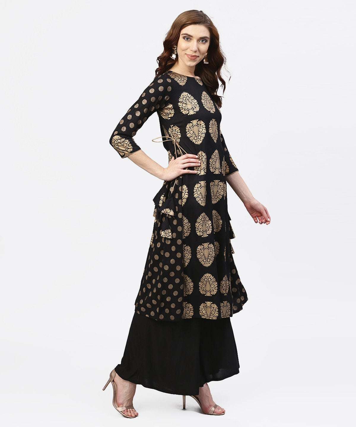 NOZ2TOZ Black And Gold Printed Kurta With Round Neck And Full Sleeves - Distacart