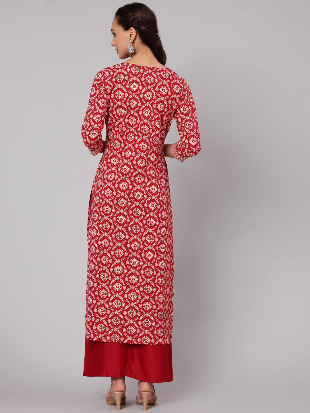 NOZ2TOZ Women Red Ethnic Printed Straight Kurta With Three Quarter Sleeves - Distacart