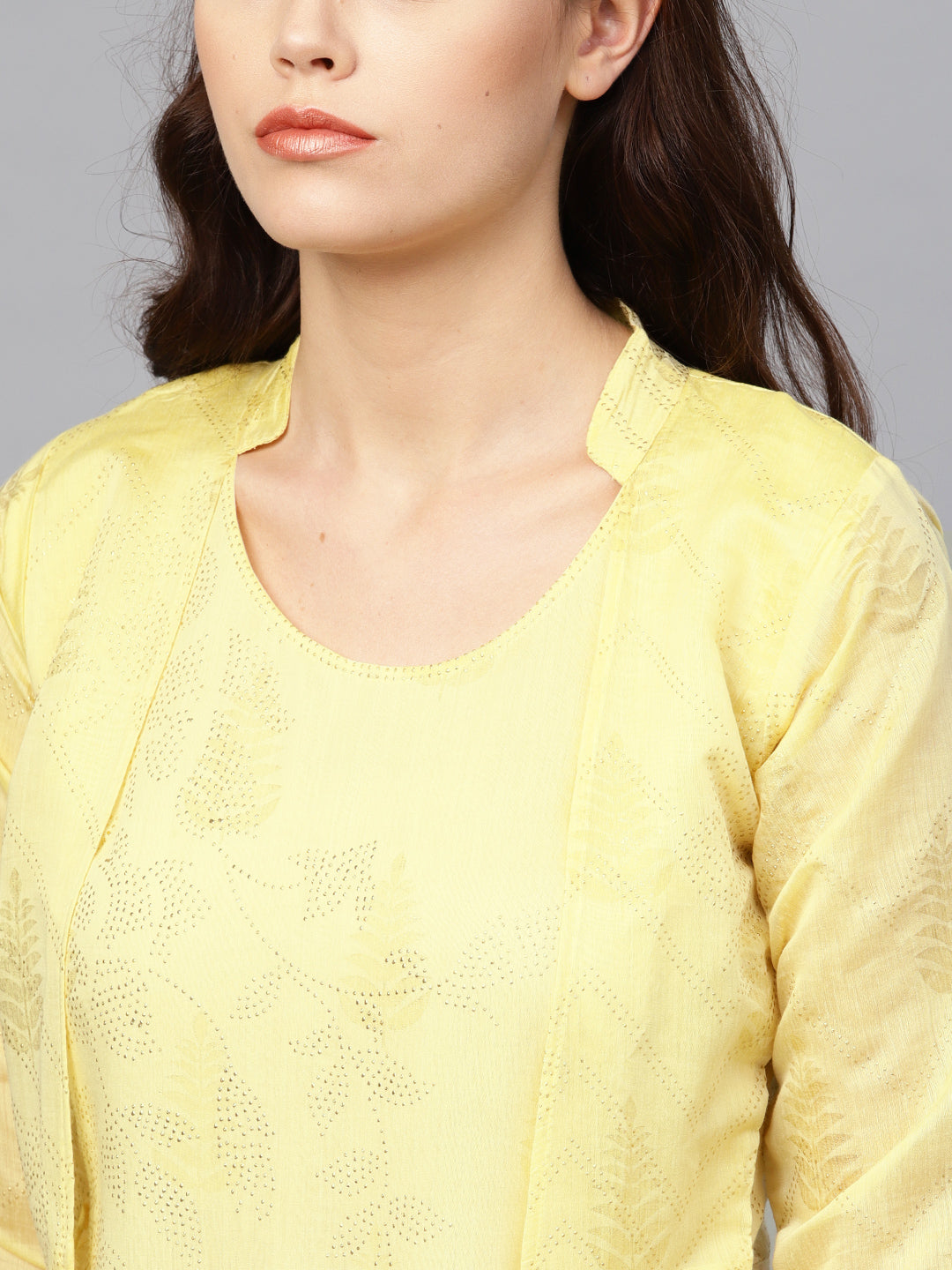 Ahalyaa Yellow Metallic Printed Koti Style Kurta For Women
