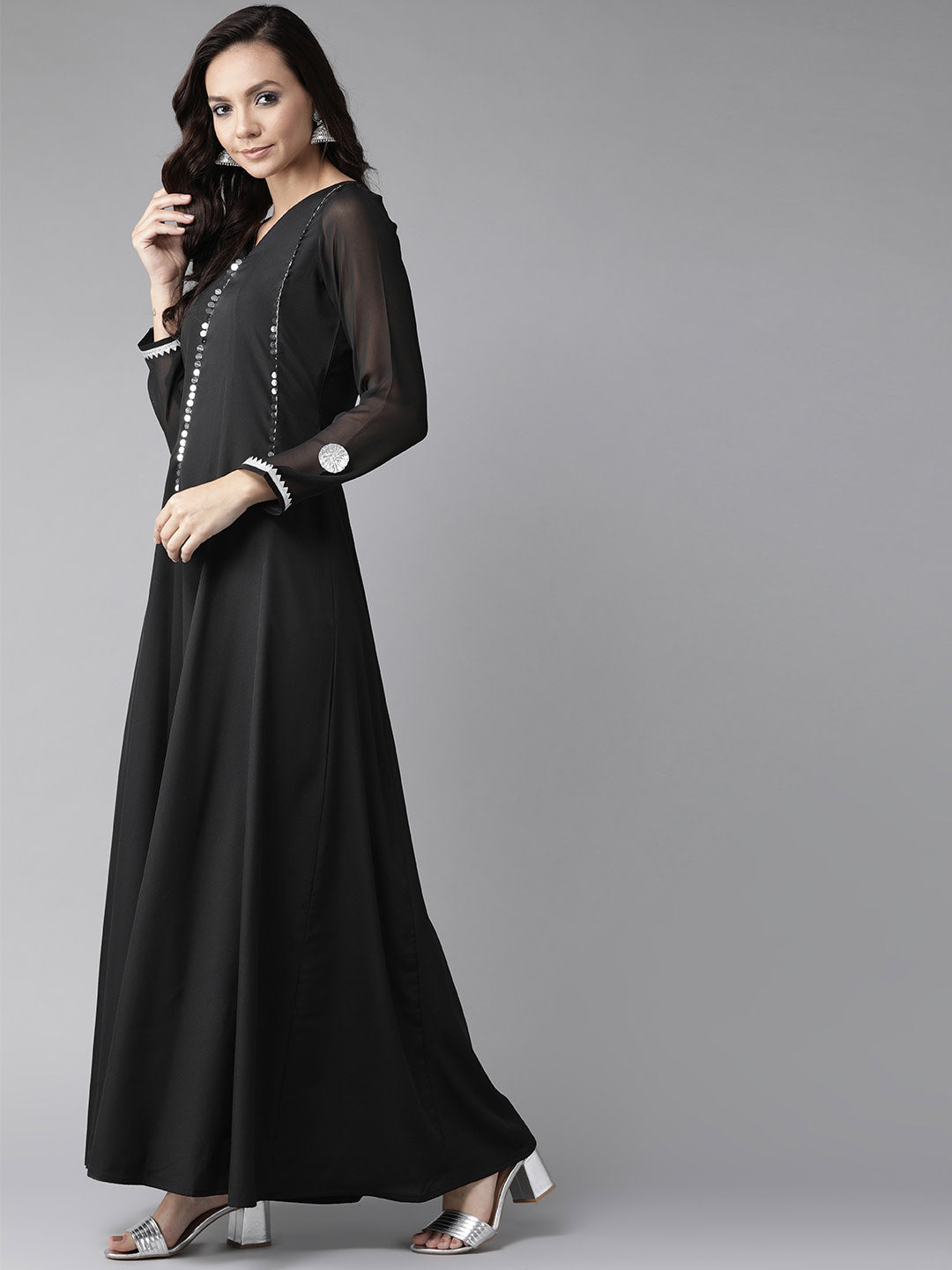 Ahalyaa Women Black Solid Maxi Dress With Dupatta