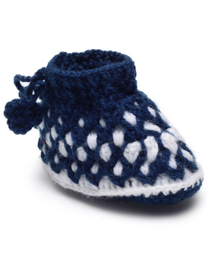 Chutput Kids Woollen Hand Knitted Self Desgin Booties - Blue - Distacart