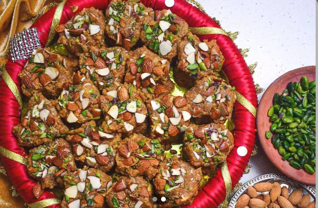 Mohana Sweets N Confectioners Pure Desi Ghee Pinni - Distacart