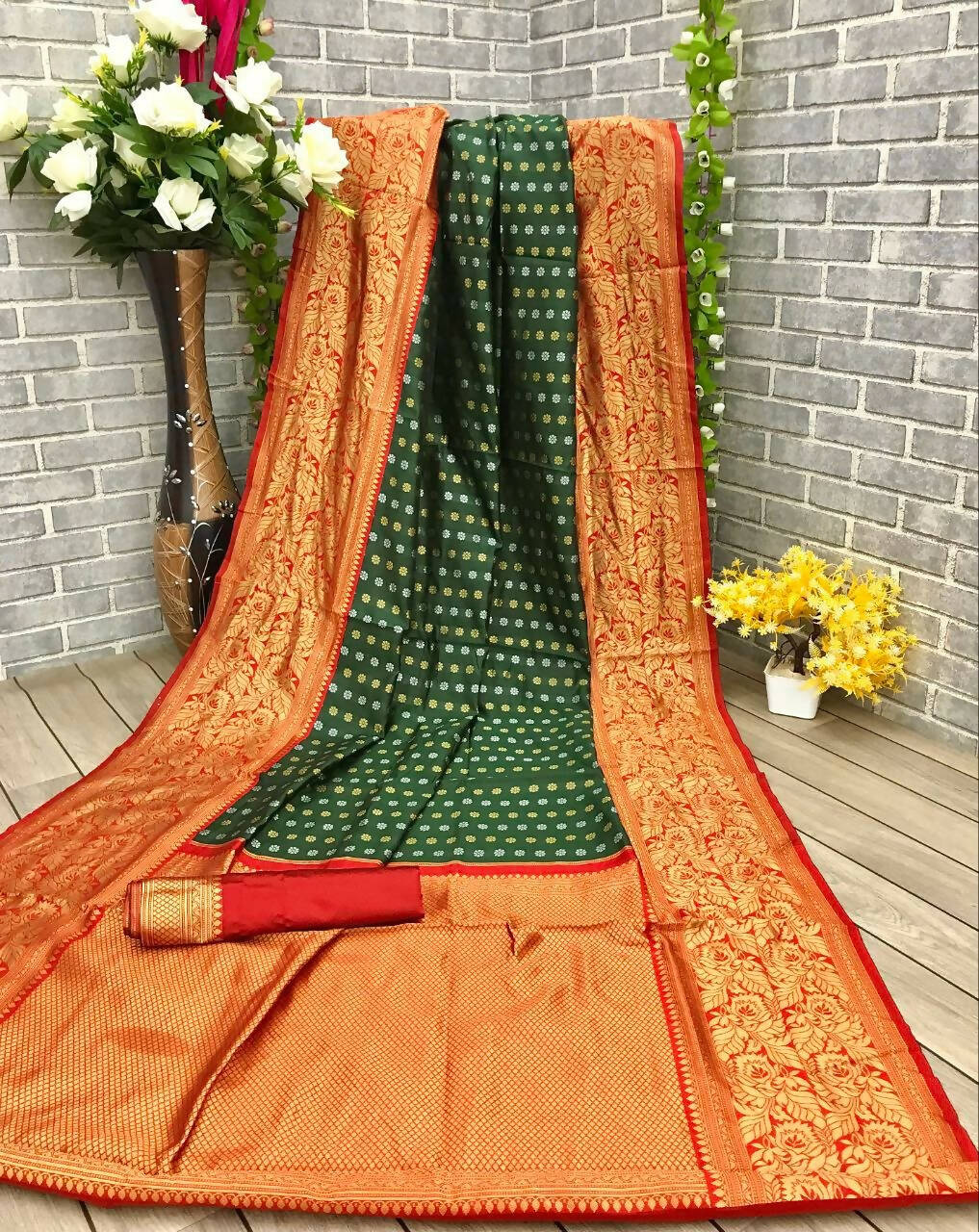 DEIANA'S Beautiful Golden Jari with New Design Soft Lichi Silk Saree - Green - Distacart
