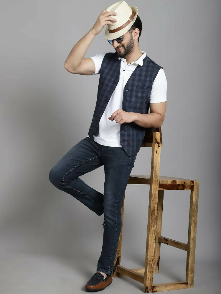 Even Apparels Checked Waistcoat With Welt Pockets - Navy Blue - Distacart