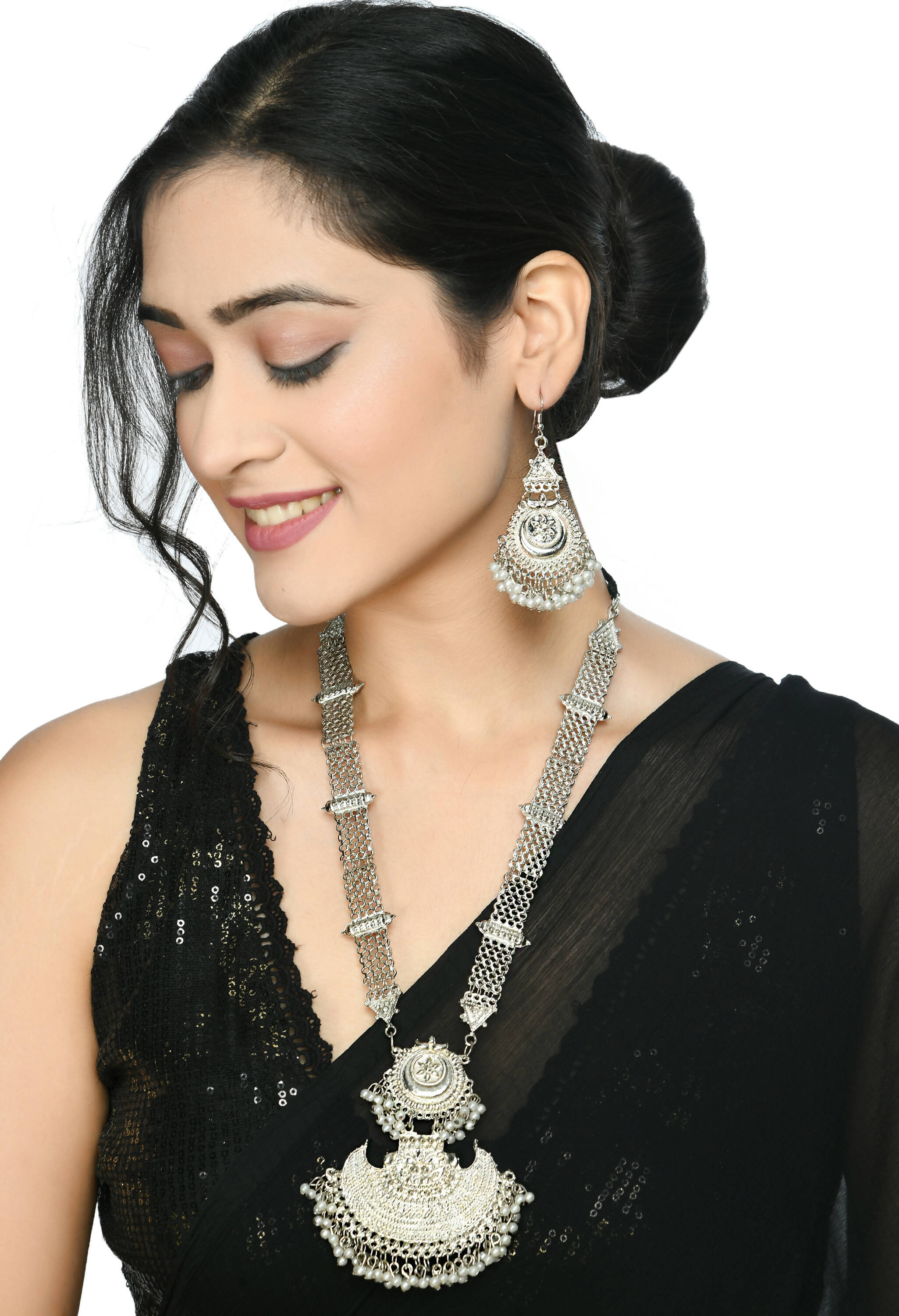 Mominos Fashion Johar Kamal Silver-Plated Brass Finish Rani Haar Statement Necklace For Women - Distacart