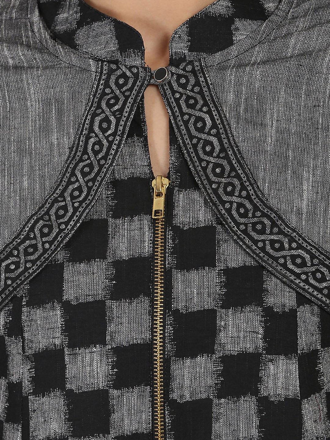NOZ2TOZ Black Printed Sleeveless South Cotton Anarkali Kurta With 3/4Th Sleeve Jacket - Distacart