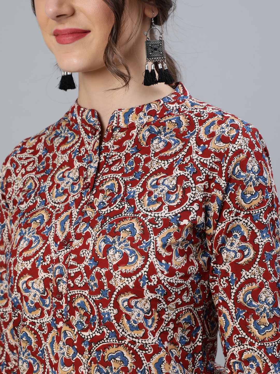 NOZ2TOZ Women Maroon Printed Tunic With Mandarin Collar & Three Quarter Sleeves - Distacart