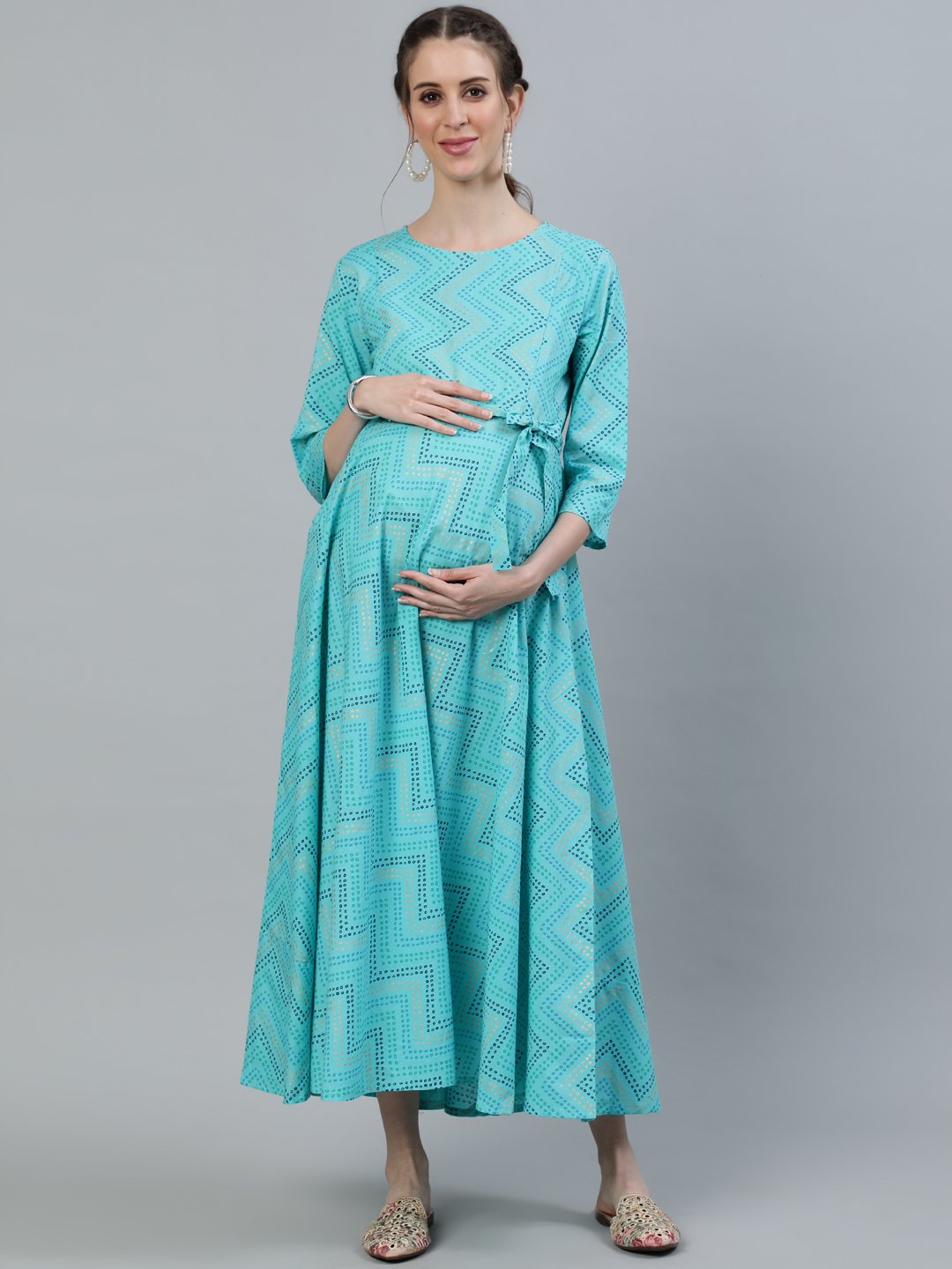 NOZ2TOZ Women Blue Printed Maternity Dress With Three quarter sleeves - Distacart