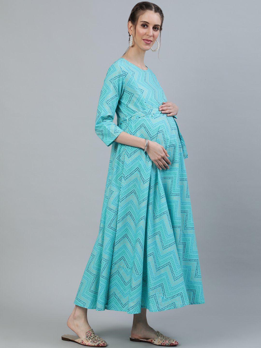 NOZ2TOZ Women Blue Printed Maternity Dress With Three quarter sleeves - Distacart