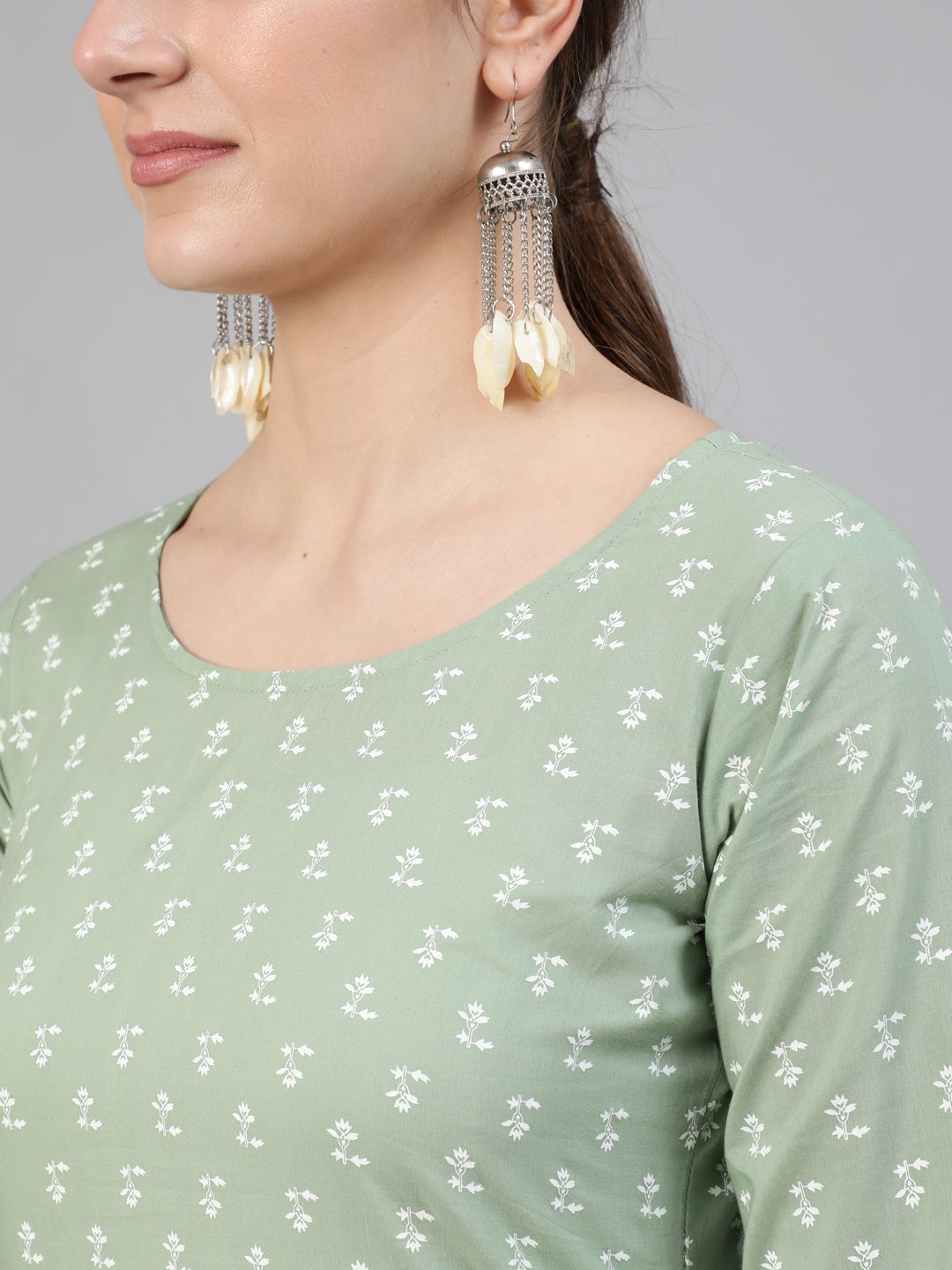 NOZ2TOZ Women Sage Green Printed Straight Kurta With Three Quarter Sleevs - Distacart