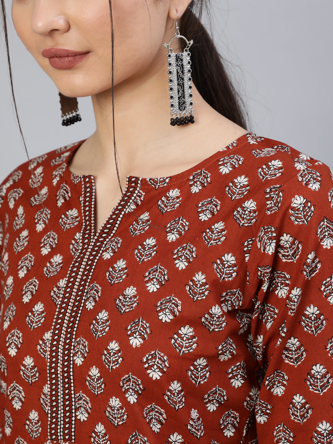 NOZ2TOZ Women Maroon Ethnic Printed Straight Kurta With Three Quarter Sleeves - Distacart