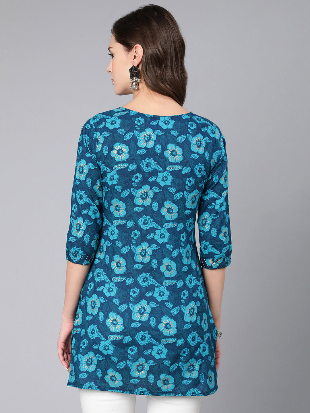 NOZ2TOZ Women Blue Floral Printed Straight Tunic With Three Quarter Sleeves - Distacart