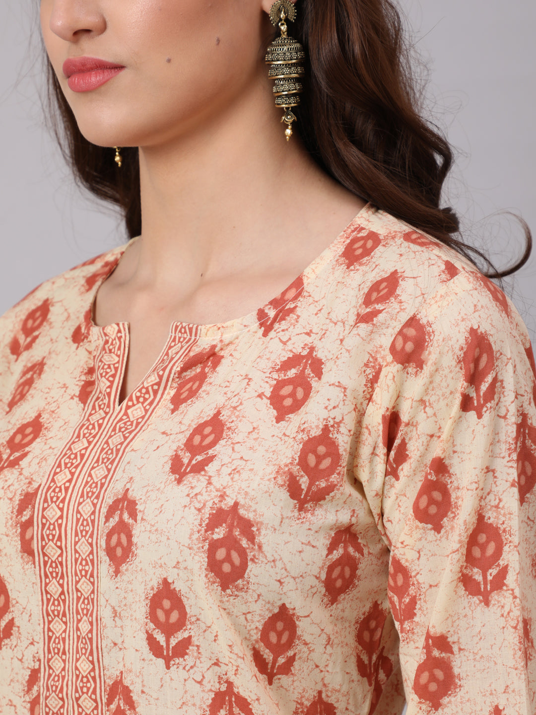 NOZ2TOZ Women Cream Ethnic Printed Straight Kurta With Three Quarter Sleeves - Distacart