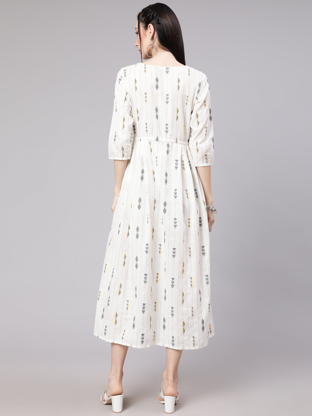 NOZ2TOZ Women White Geometric Printed Flared Dress - Distacart