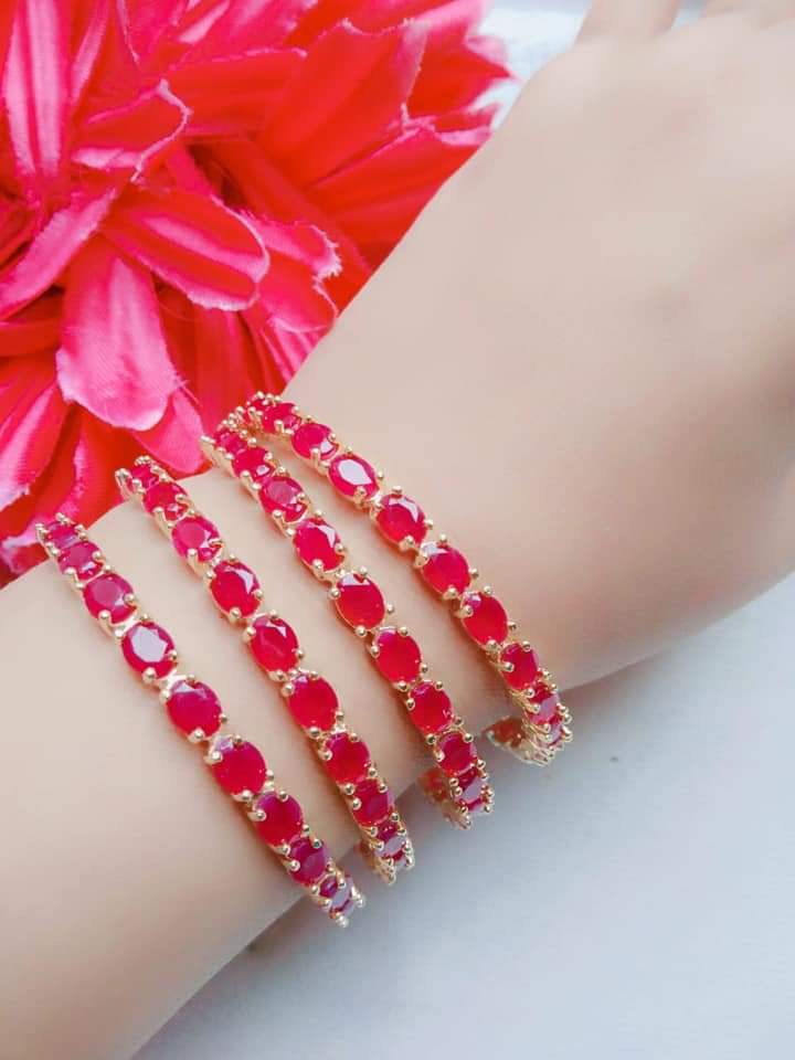 Gold-Plated Alloy Ruby Ad 4 Bangles Set - The Pari - Distacart