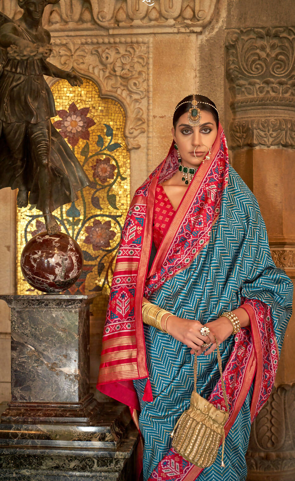 Midnight Blue Banarasi Weaving, Ultra Aqua Finish, Zari Work Banarasi Silk Saree - Rath Kunti - Distacart