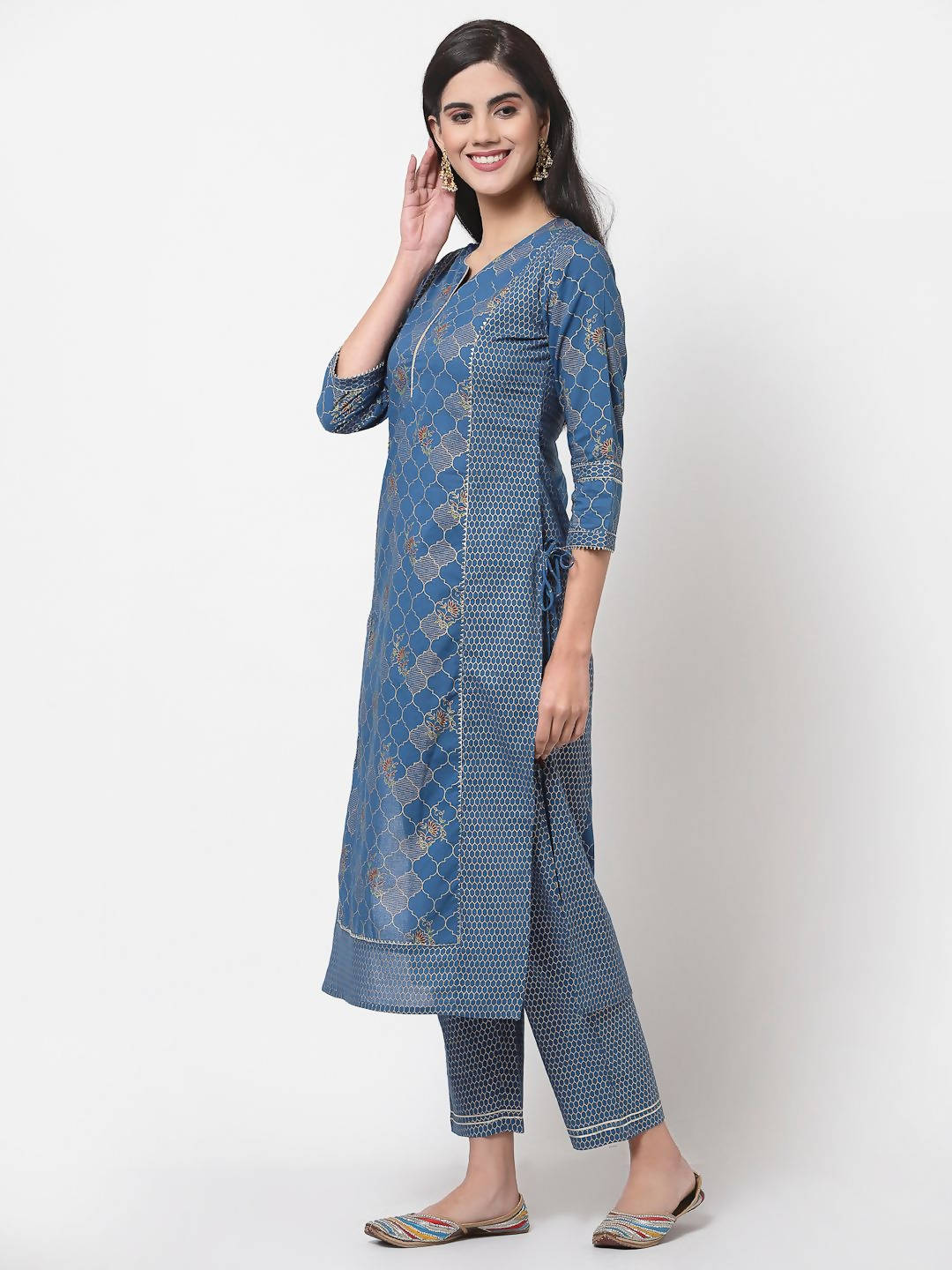 Myshka Women's Navy Blue Printed 3/4 Sleeve Cotton Round Neck Casual Kurta & Pant Set