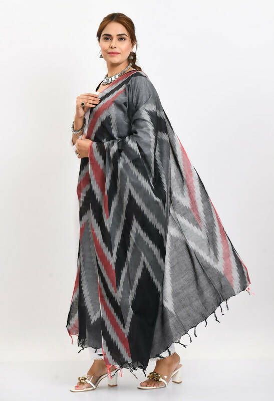 Mominos Fashion Moeza Women's Handloom Cotton Ikkat Maroon/Black Dupatta - Distacart