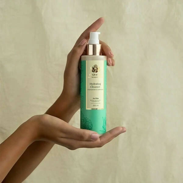 Sri Sri Tattva Hydrating Cleanser - Distacart