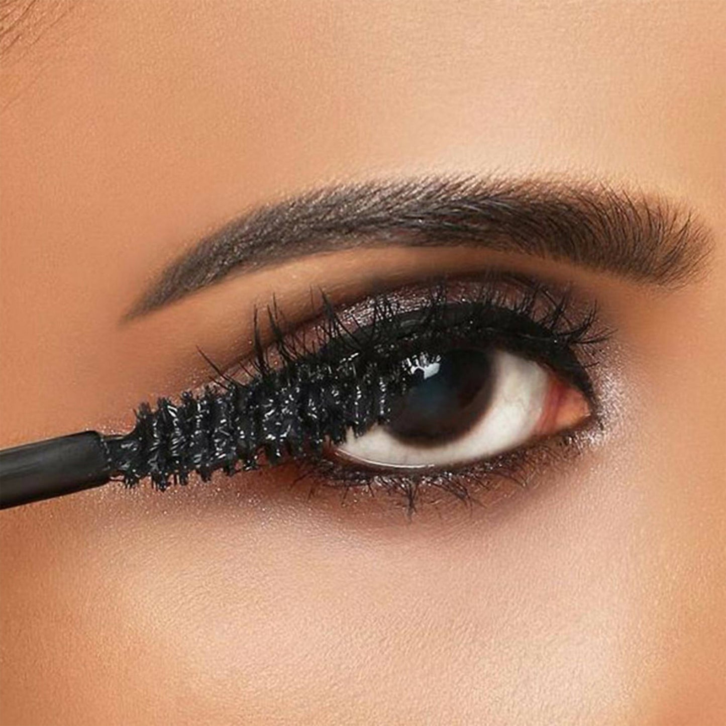 Colorbar Zoom And Whoosh Mascara - Distacart