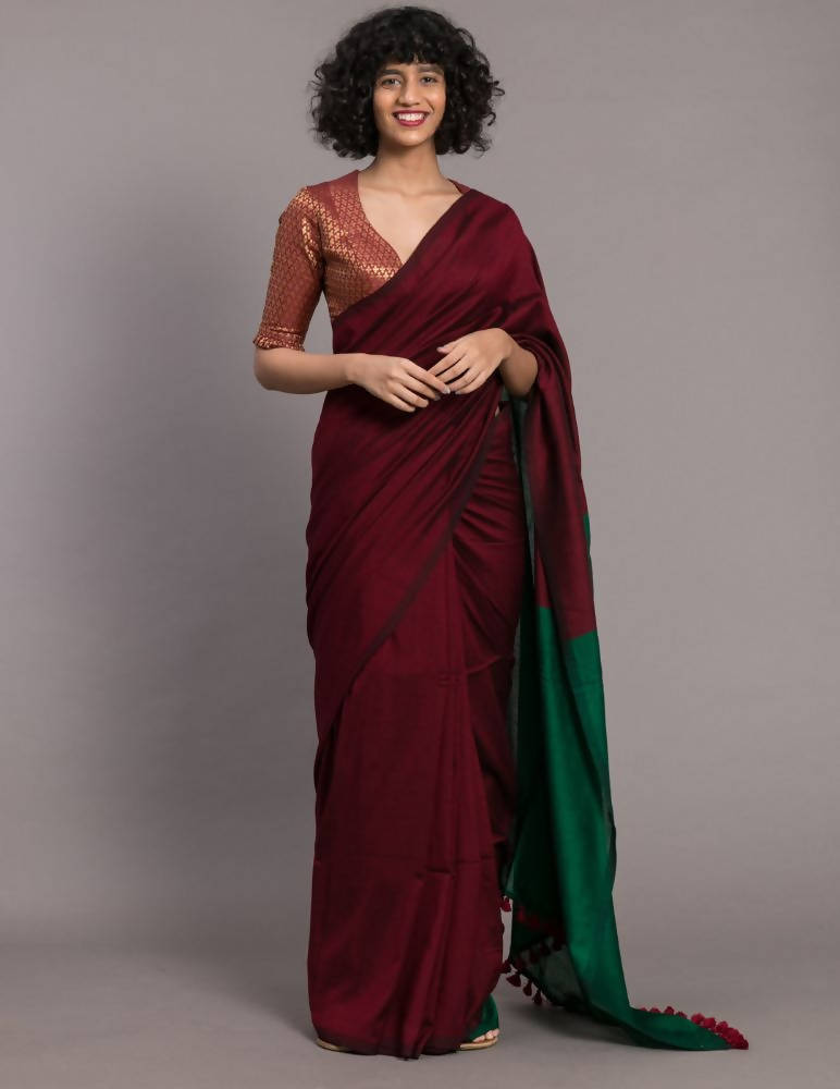 Suta Maroon Green Colourblocked Cotton Blend Saree - Distacart