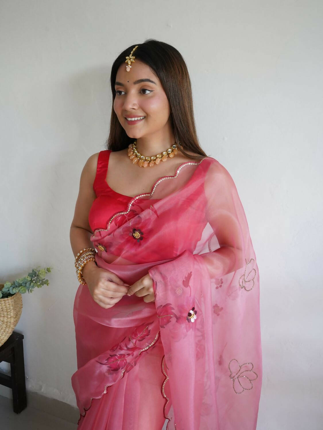 Vamsee Pink Organza Saree - Distacart