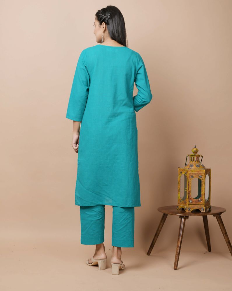 Kaajh Women's Green Solid Mirror Embellishment Kurta - Distacart