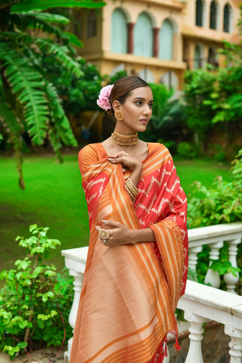 Vishnu Weaves Women's Red Handloom Raw Silk Zari Woven Saree with Blouse - Distacart