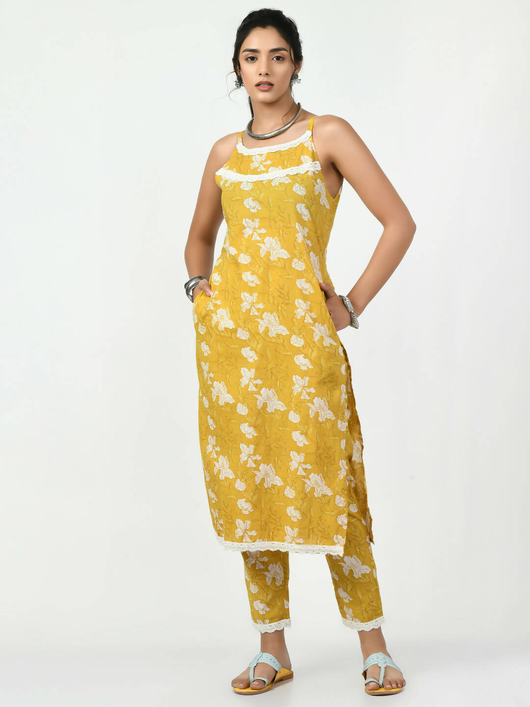 Myshka Women's Yellow Straight Printed Kurta - Distacart