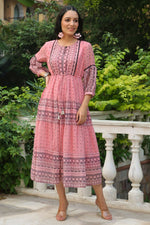 Thumbnail for Juniper Women's Pink Printed Teired Dress - Distacart