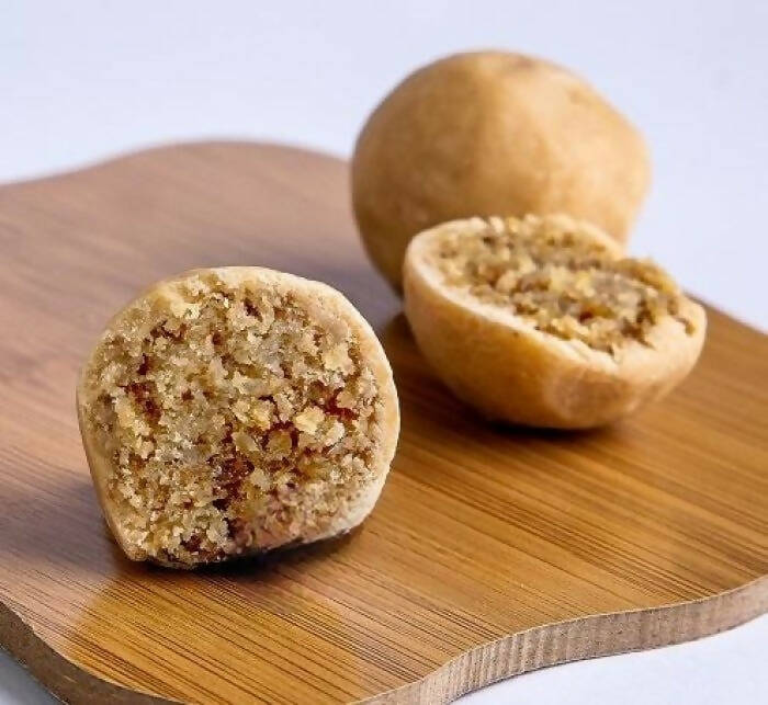 Godavari Vantillu Kobbari Kova Laddu / Kobbari Kova Kajjikayalu - Distacart