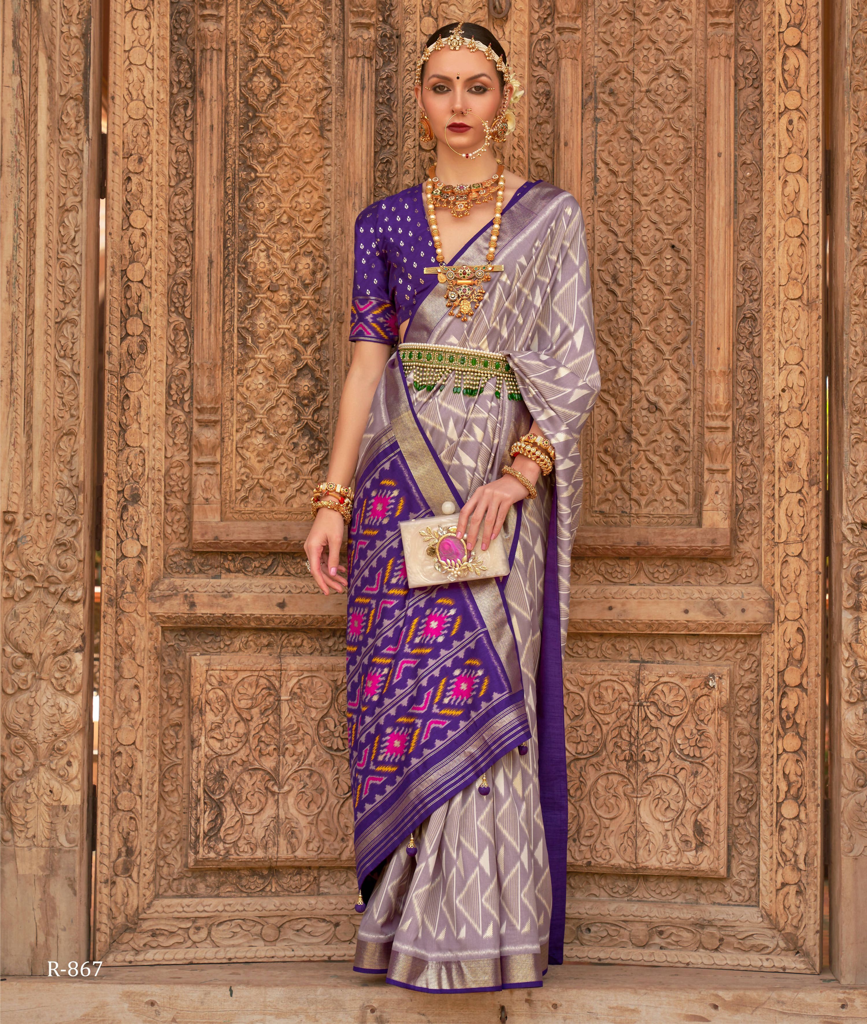 Grey Silk Geometric Printed Saree With Unstitched Blouse Piece - Aanchal - Distacart