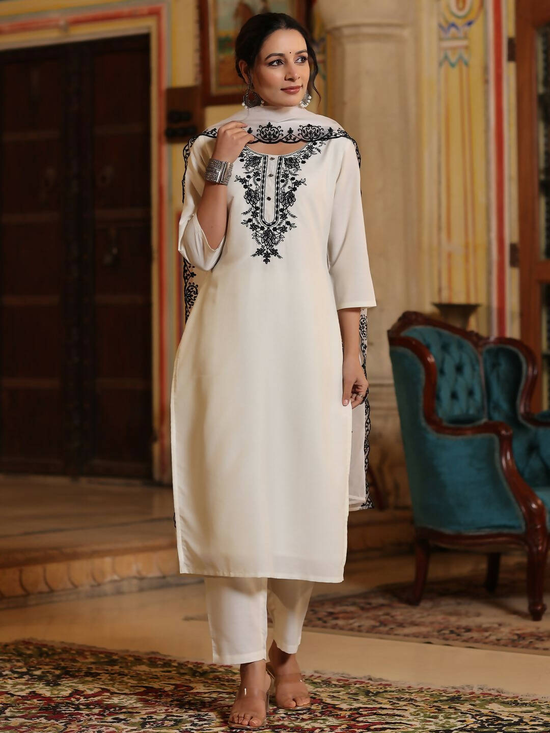 Juniper Women's White Chinnon Solid Embroidered Kurta Set - Distacart