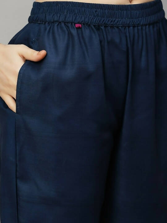 Kalini Bandhani Printed Regular Kurta with Trousers & Dupatta - Distacart