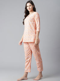Thumbnail for Wahe-NOOR Women's Peach Printed Cotton Nightwear - Distacart