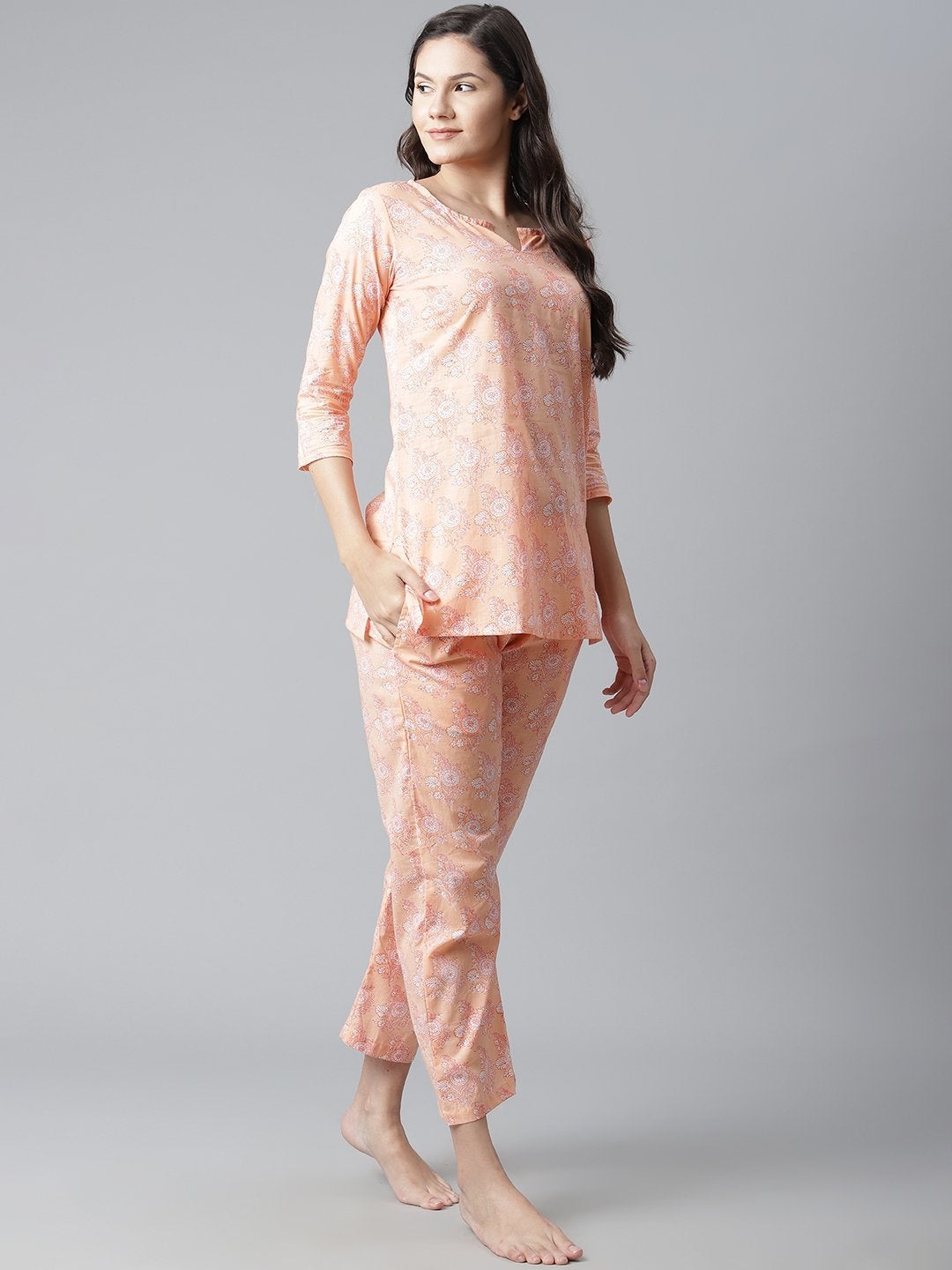 Wahe-NOOR Women's Peach Printed Cotton Nightwear - Distacart