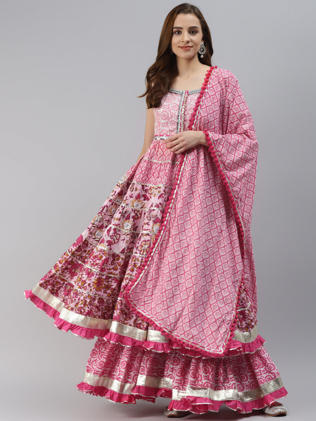 Wedding Anarkali Salwar Dress at best price in Surat by Manmohak Fashion  Private Limited | ID: 7235310912