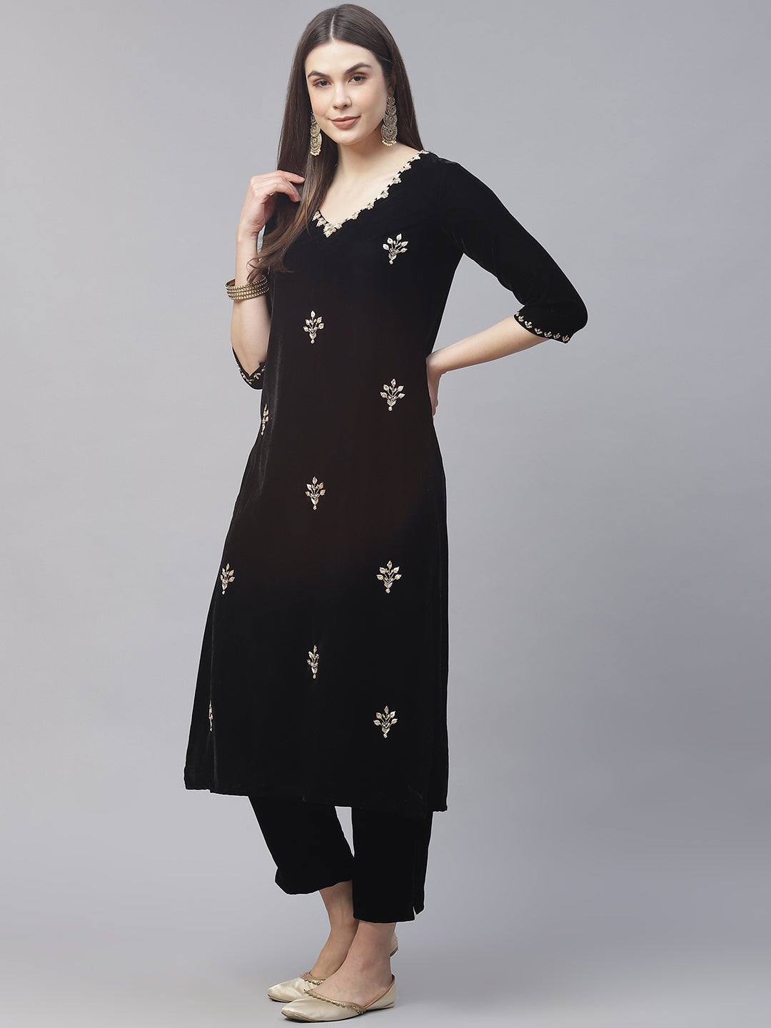Buy online Chikankari Kurta Pant Set from ethnic wear for Women by Seva  Chikan for ₹2289 at 23% off | 2024 Limeroad.com