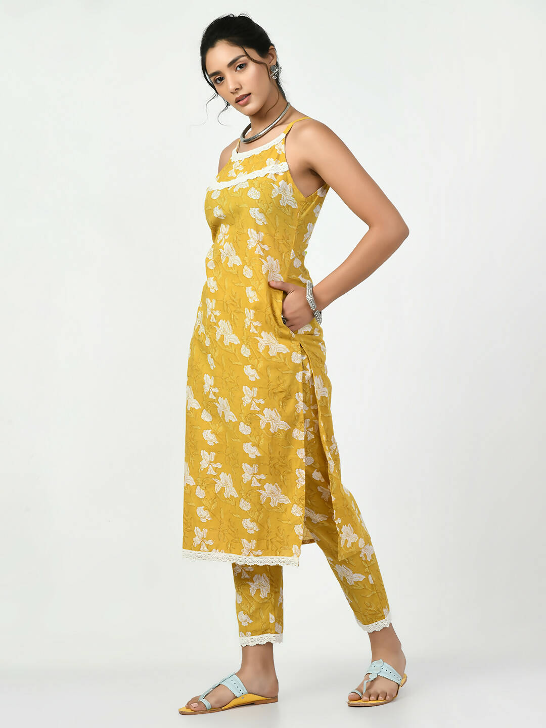 Myshka Women's Yellow Straight Printed Kurta - Distacart