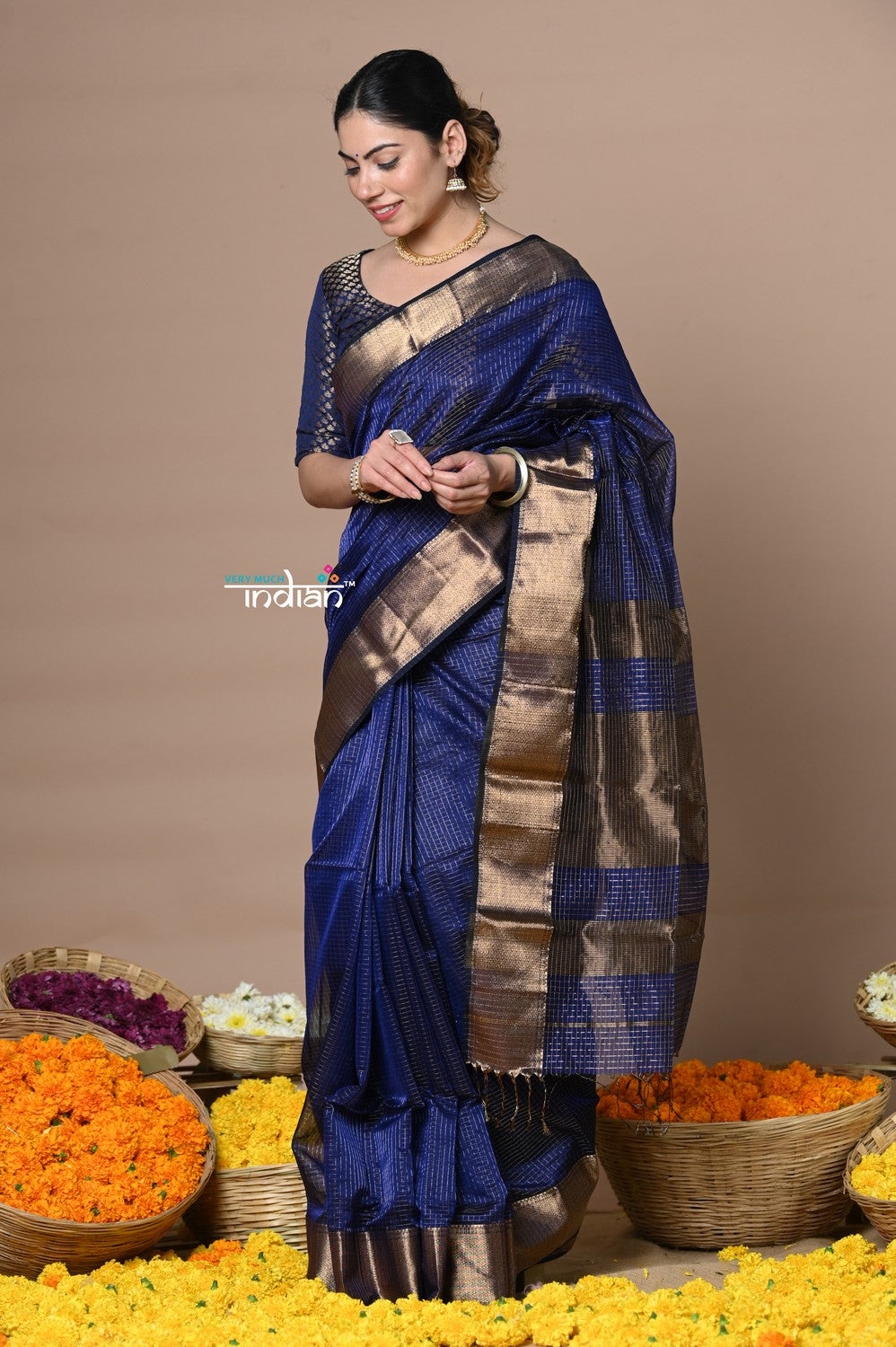 Very Much Indian Rajsi - Handloom Ari Checks Cotton Silk Saree with Golden Border - Dark Blue - Distacart