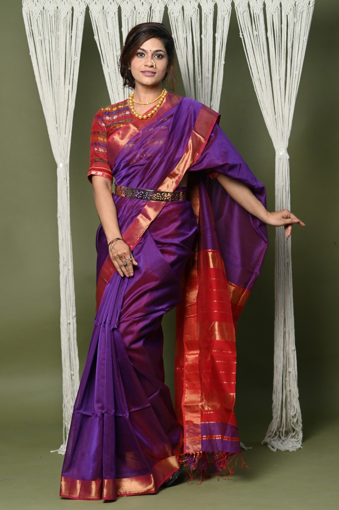 Very Much Indian Handloom Cotton Silk Saree With Sleek Golden Border - purple - Distacart