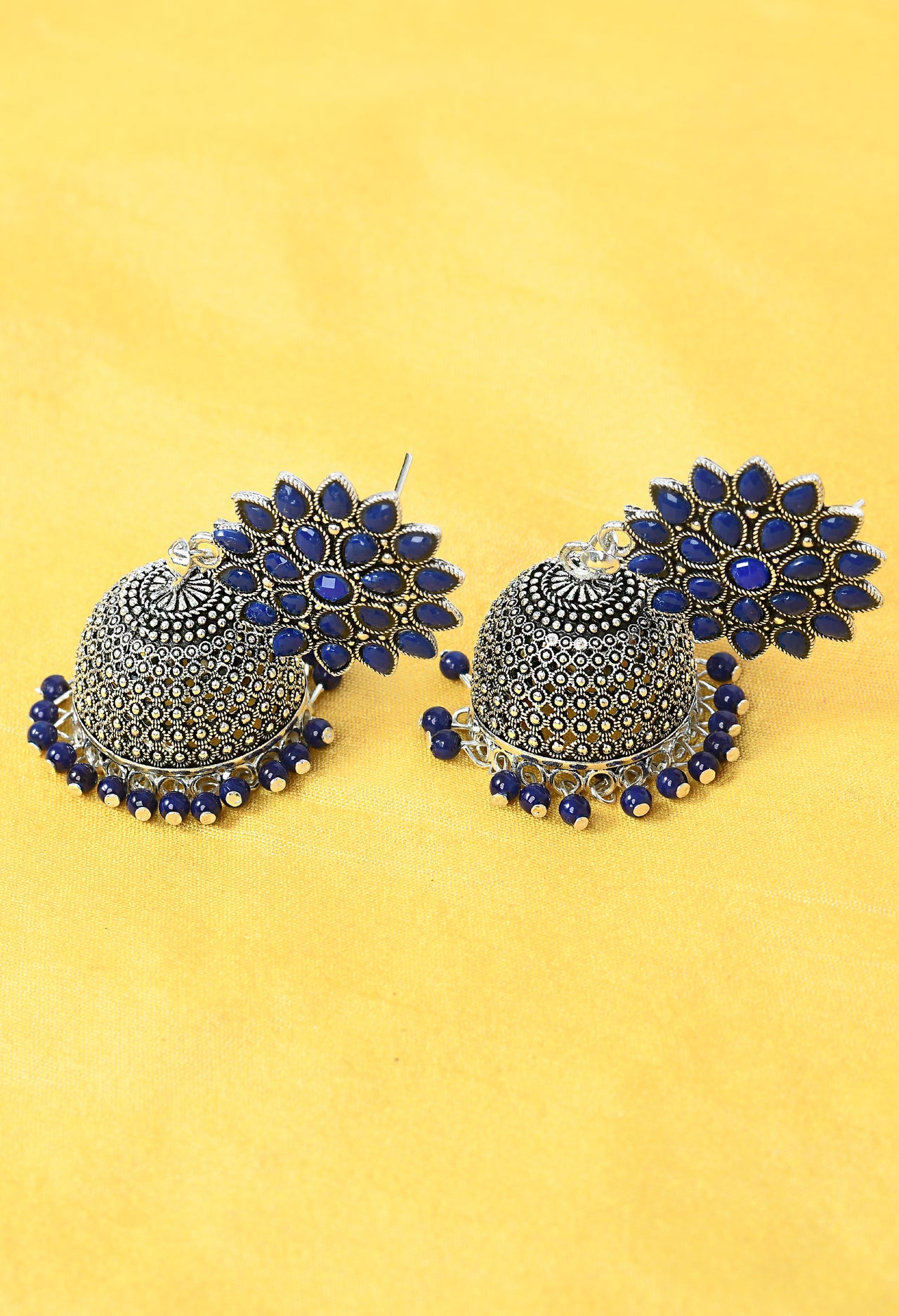 Mominos Fashion Joharkamal Kundan work Jhumka with Blue Beads - Distacart