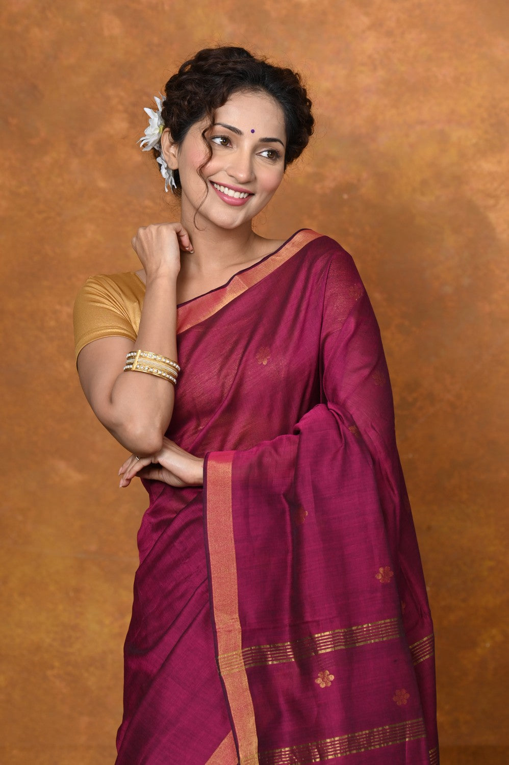 Very Much Indian Designed by VMI - High Quality Mul Cotton Handloom Woven with Sleek Border and Flower Buttis - Magenta Pink - Distacart