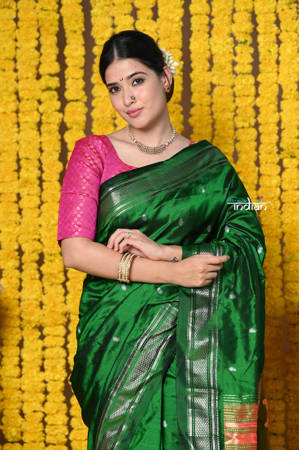 Very Much Indian Rajsi - Handloom High Quality Pure SIlk Paithani With Traditional Nath Pallu - Green - Distacart