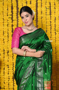 Thumbnail for Very Much Indian Rajsi - Handloom High Quality Pure SIlk Paithani With Traditional Nath Pallu - Green - Distacart