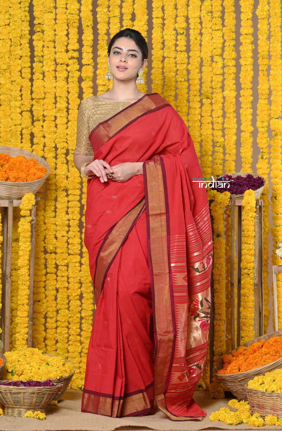 Very Much Indian Rajsi - Handloom Pure Cotton Paithani With Asawali Pallu - Red - Distacart