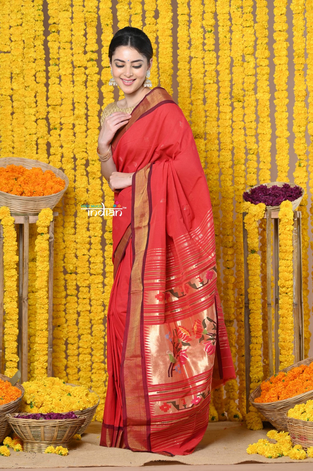 Very Much Indian Rajsi - Handloom Pure Cotton Paithani With Asawali Pallu - Red - Distacart