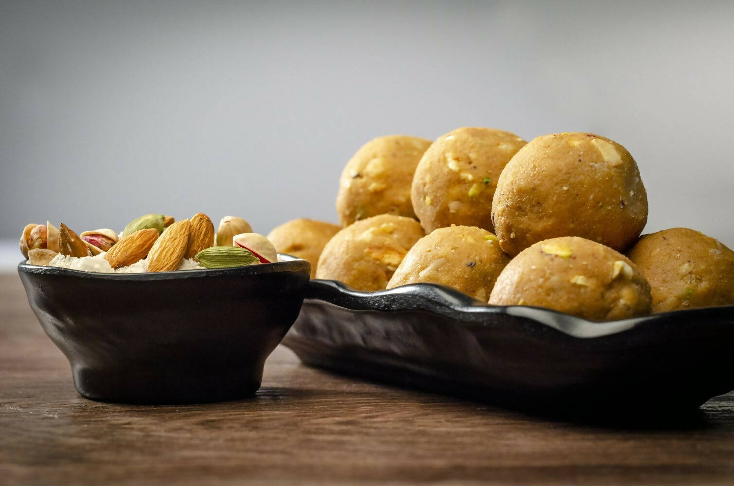 Vijaya Karadant Gandhagiri Laddu (Wheat Laddu) - Distacart